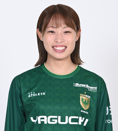井手 ひなた